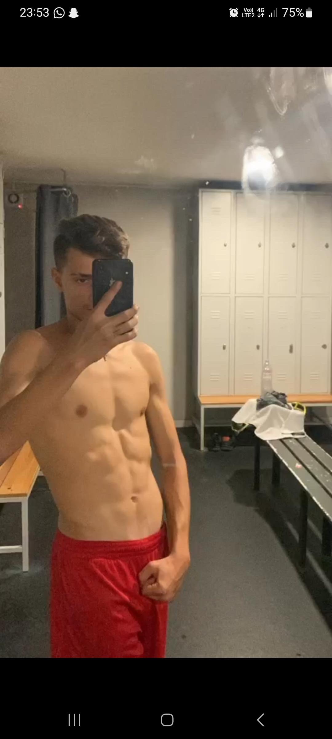 Ervann, 22 ans, Saint-Folquin
