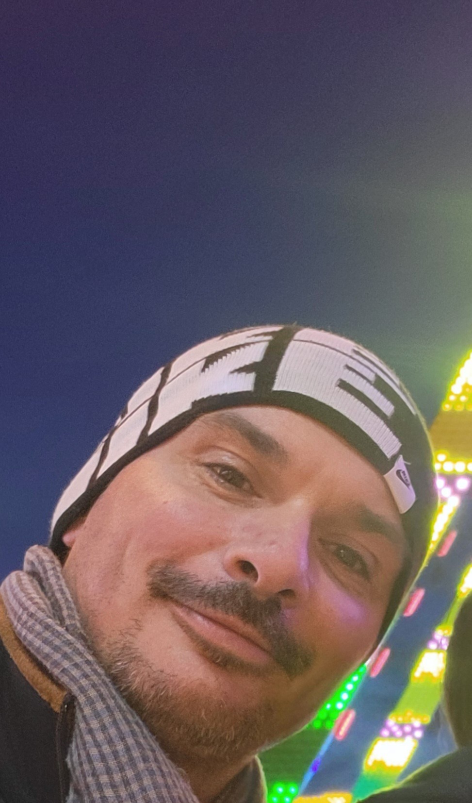 Boubker, 42 ans, Henneveux