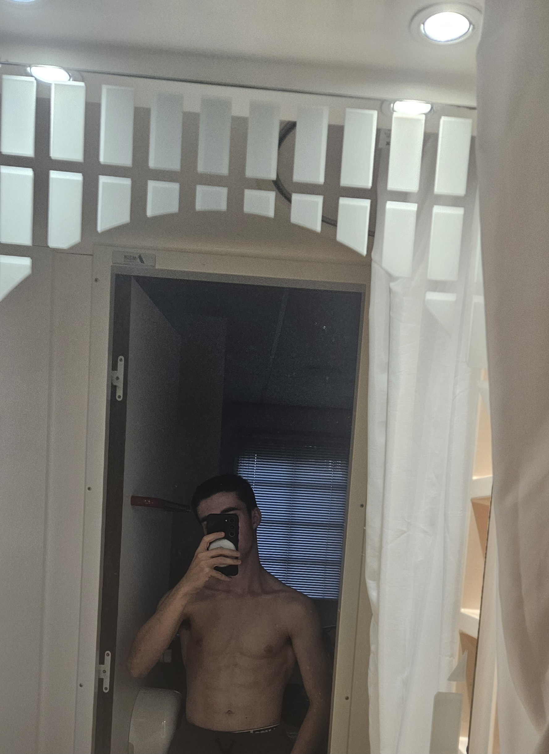 Ingo, 22 ans, Enquin-sur-Baillons