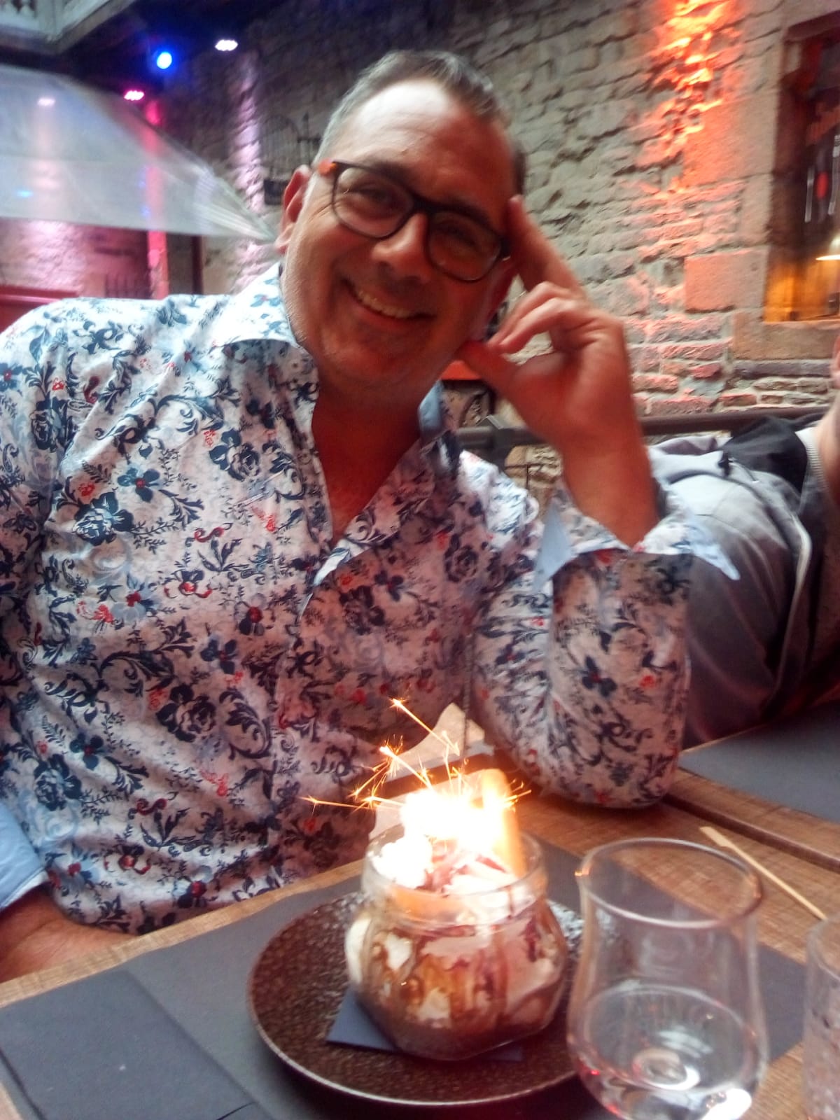 Mikhail, 45 ans, Lorgies