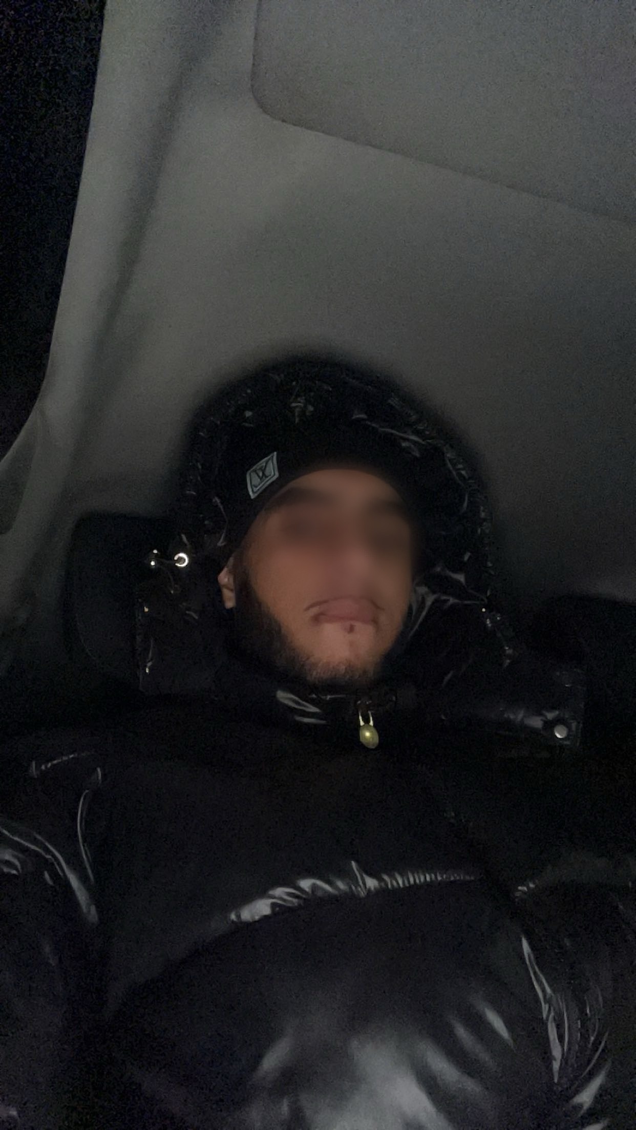 Henrick, 22 ans, Couturelle