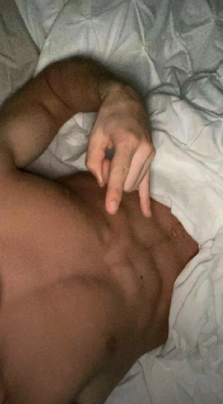 Riyas, 23 ans, Bailleul-aux-Cornailles
