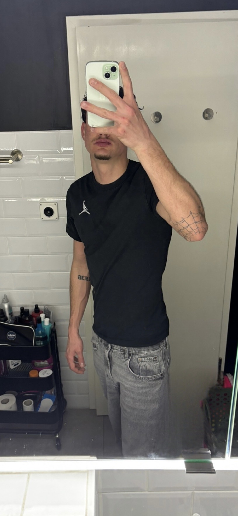 Yely, 22 ans, Givenchy-le-Noble