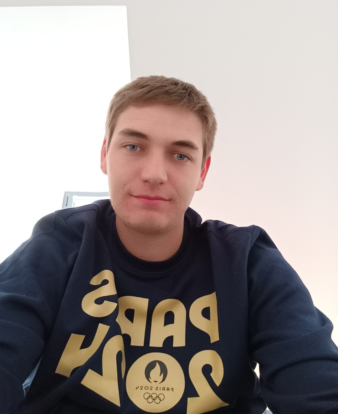 Dove, 22 ans, Lambres