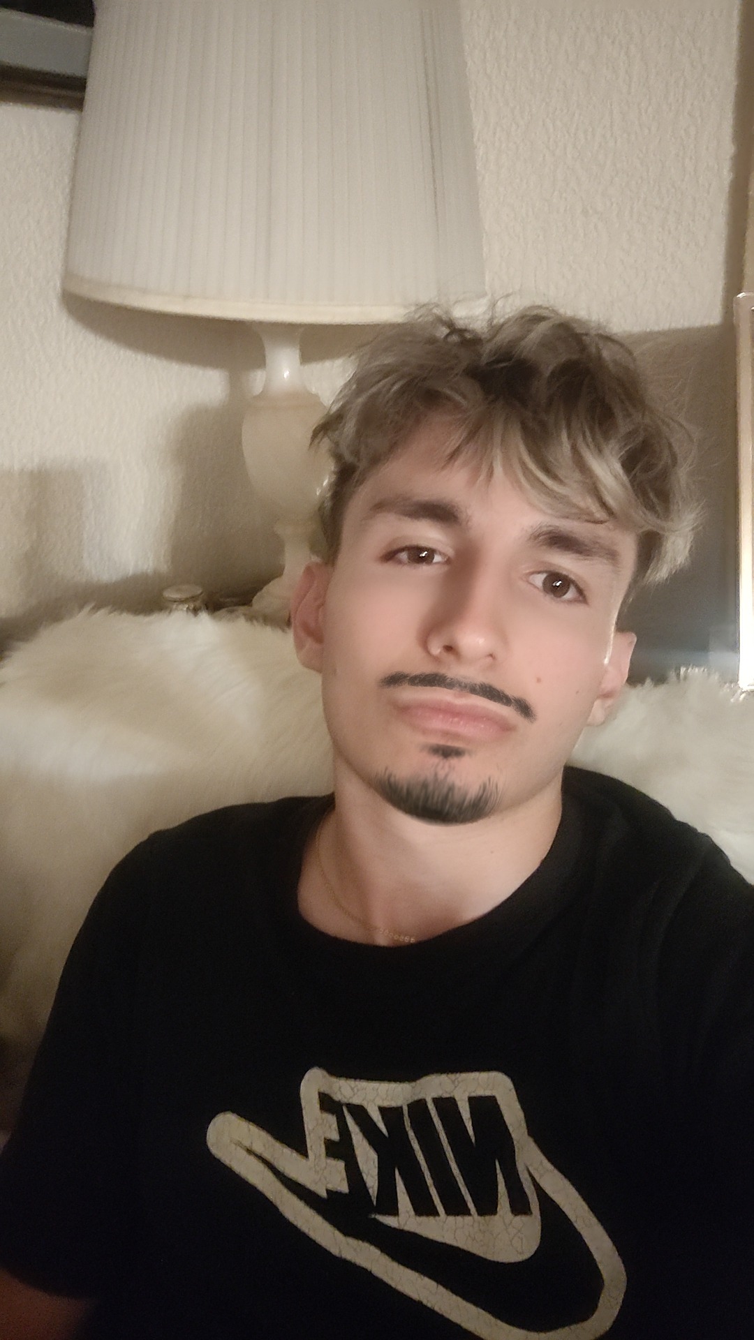 Venant, 22 ans, Farbus